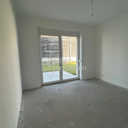 4-Zimmer-Erdgeschosswohnung mit Gartenanteil – Rohbauzustand zum Eigenausbau - provisionsfrei - Bild 3