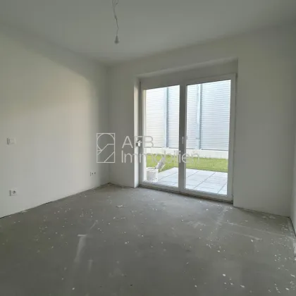 4-Zimmer-Erdgeschosswohnung mit Gartenanteil – Rohbauzustand zum Eigenausbau - provisionsfrei - Bild 2