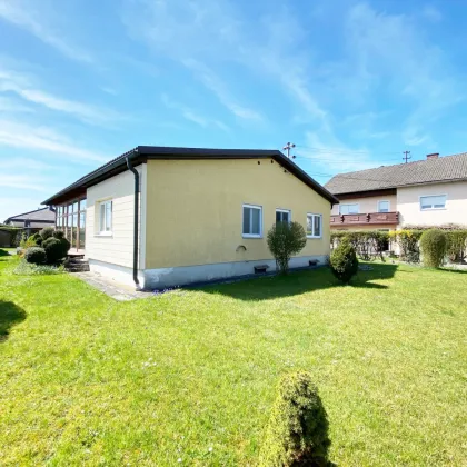 Älterer, aber gepflegter Bungalow mit großem Wintergarten - Bild 2