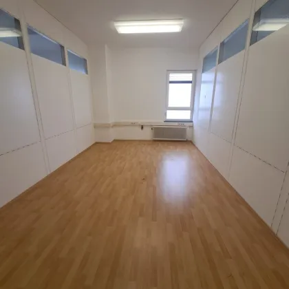 A2 Baden: Effiziente Lagerhalle - Bild 3