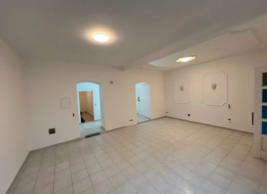 Attraktive Büro/Praxisfläche in Innsbruck – Ihr neuer Standort - Bild 1