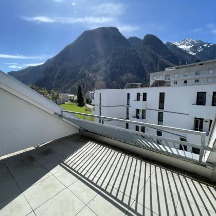Familientraum! Reihenhaus mit Balkon in ruhiger Lage mit traumhaftem Bergblick - Bild 3
