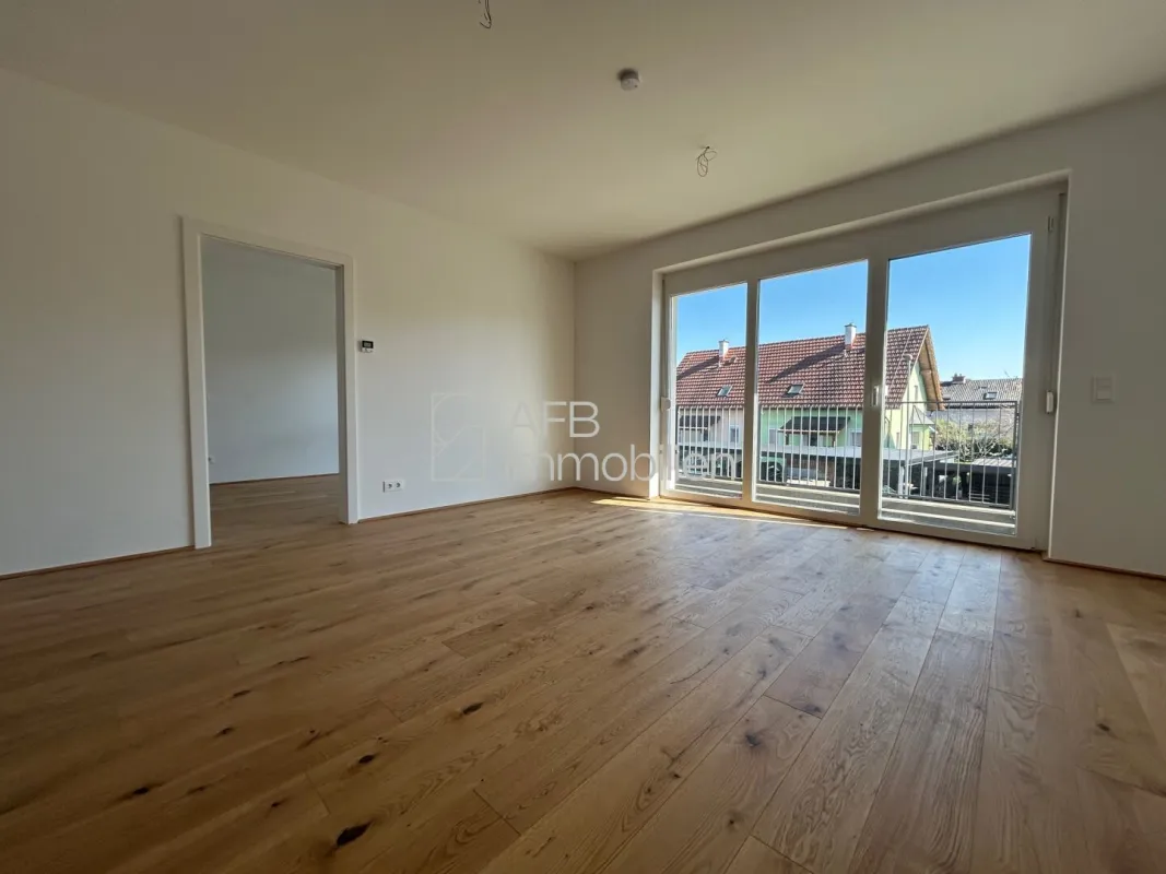 provisionsfreie 4-Zimmerwohnung - Erstbezug - 1 OG - Bild 1