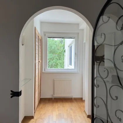 KOFFER PACKEN und EINZIEHEN - NUSSBERG - wunderschön gelegene Wohnung mit Dachterrasse und Blick über Wien und den Wiener Nussberg - Bild 3