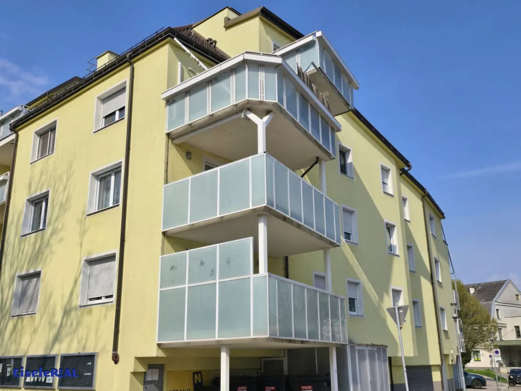 ruhige, barrierefreie 2 Zimmer Wohnung – großer Balkon – zuzüglich Wohnbauförderung - Bild 1
