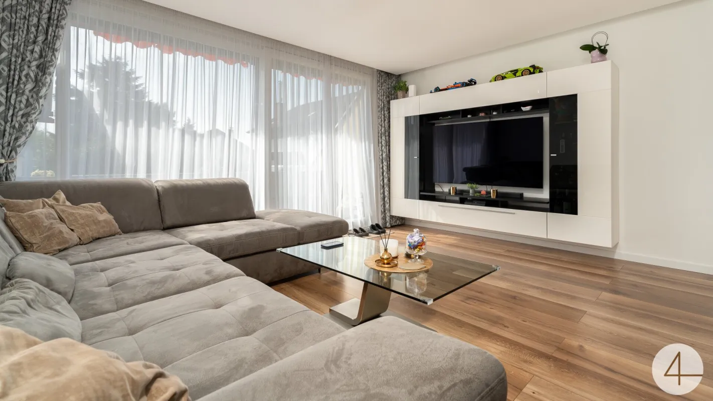 Exquisite Maisonettewohnung - Fußläufige Bahnhofsnähe Strasshof/Silberwald ! - Bild 1