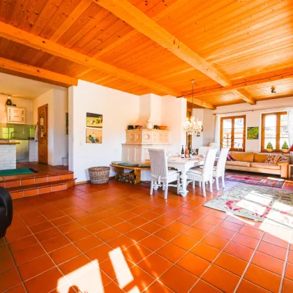 TraumhaftesTiroler Landhaus in Söll: 160m² Wohlfühlfläche mit  wunderschönem Garten und Balkon! - Bild 2