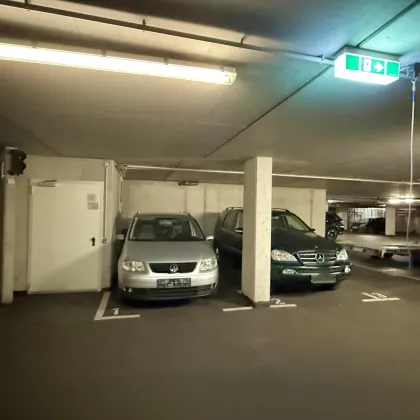 Tiefgaragenstellplatz in der Wallensteinstraße zu vermieten - Bild 2