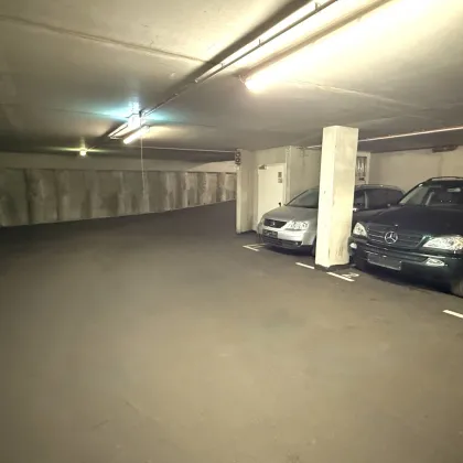 Tiefgaragenstellplatz in der Wallensteinstraße zu vermieten - Bild 3