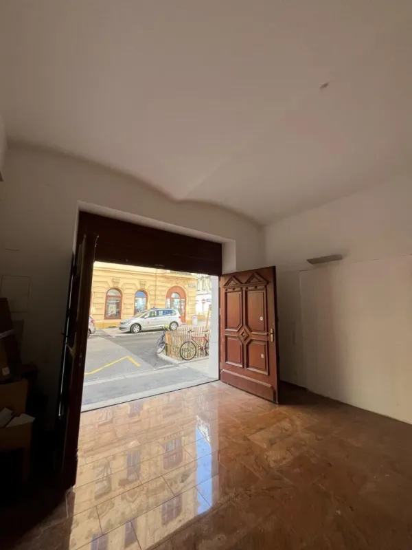 Garagenstellplatz im 04. Wiener Gemeindebezirk zu vermieten - Bild 1