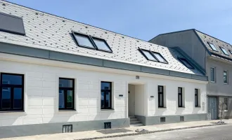 VILLA AUHOF - BEZUGSFERTIG! Modernes Wohnen mit Altbauflair - Gartengeschoß Top 1