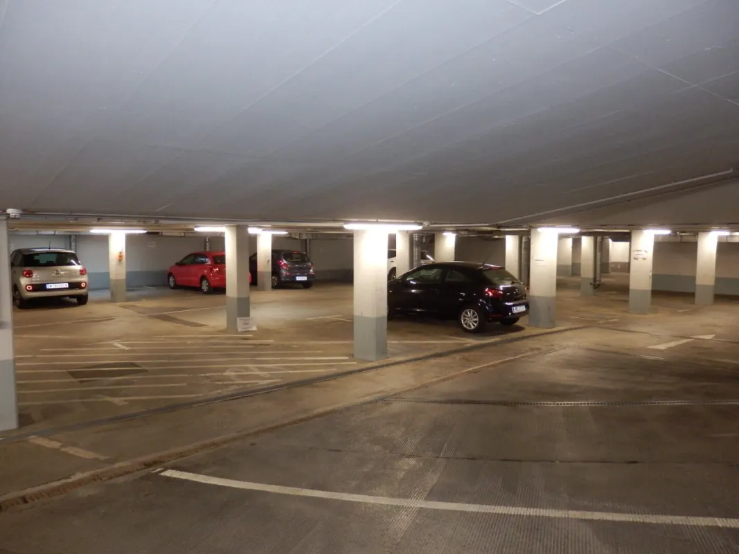 Garagenplätze Altmannsdorfer Straße - Bild 1