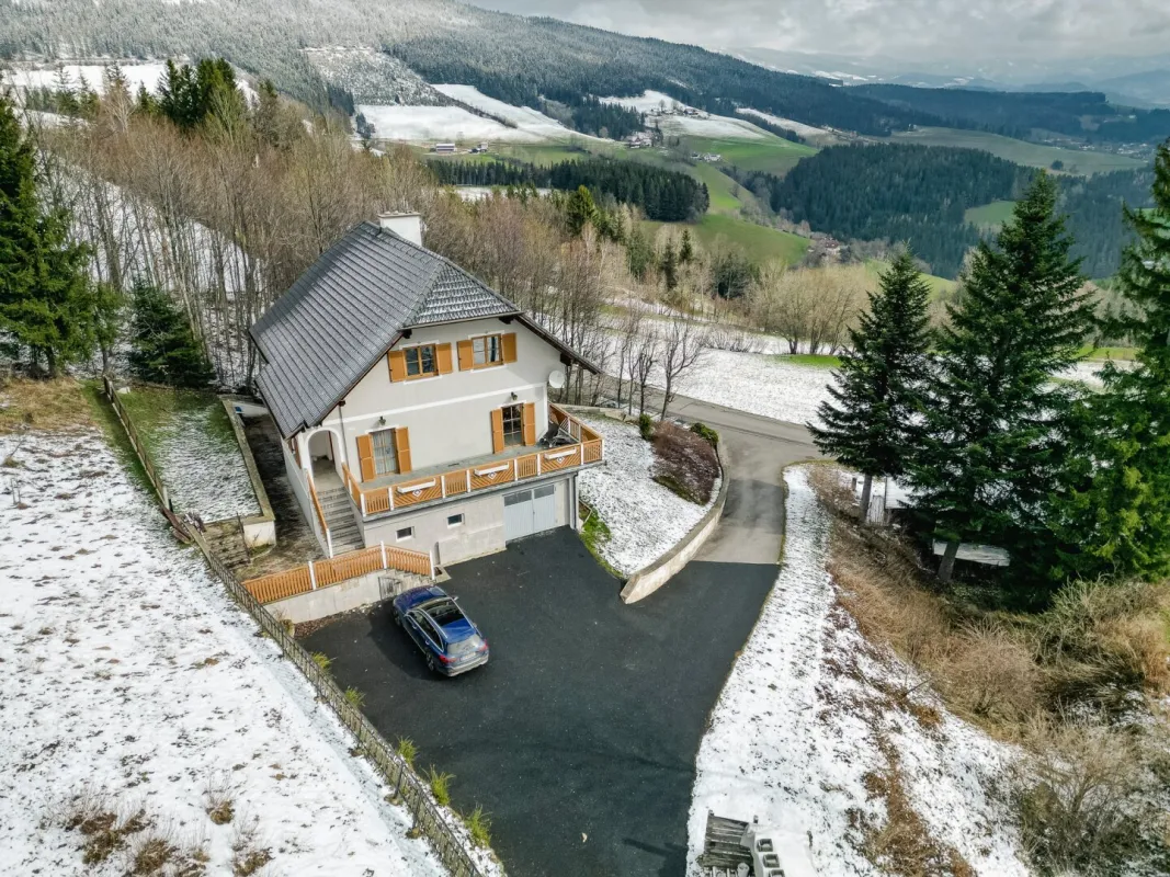 Charmantes Einfamilienhaus in Fischbach: Viel Platz für Ihre Ideen - Bild 1
