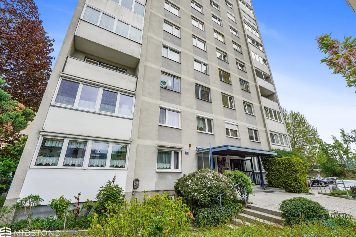 *Wohlfühlwohnung in Krems: Lichtdurchflutet, mit Loggia* - Anlegerhit oder zukünftiges Eigenheim! - Bild 1