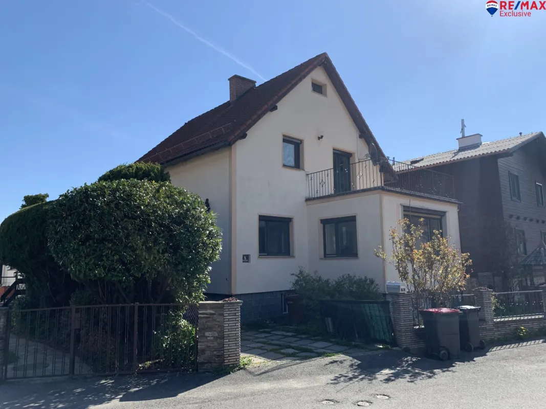 Charmantes Einfamilienhaus in Gloggnitz – Ihr neues Zuhause mit Garten und Garage! - Bild 1