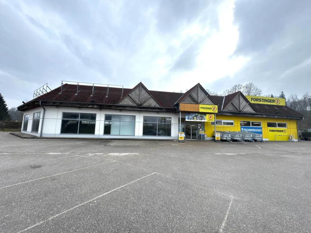 Verkauf eines Gewerbeobjektes in Hochfrequenzlage nahe Grieskirchen - Bild 1