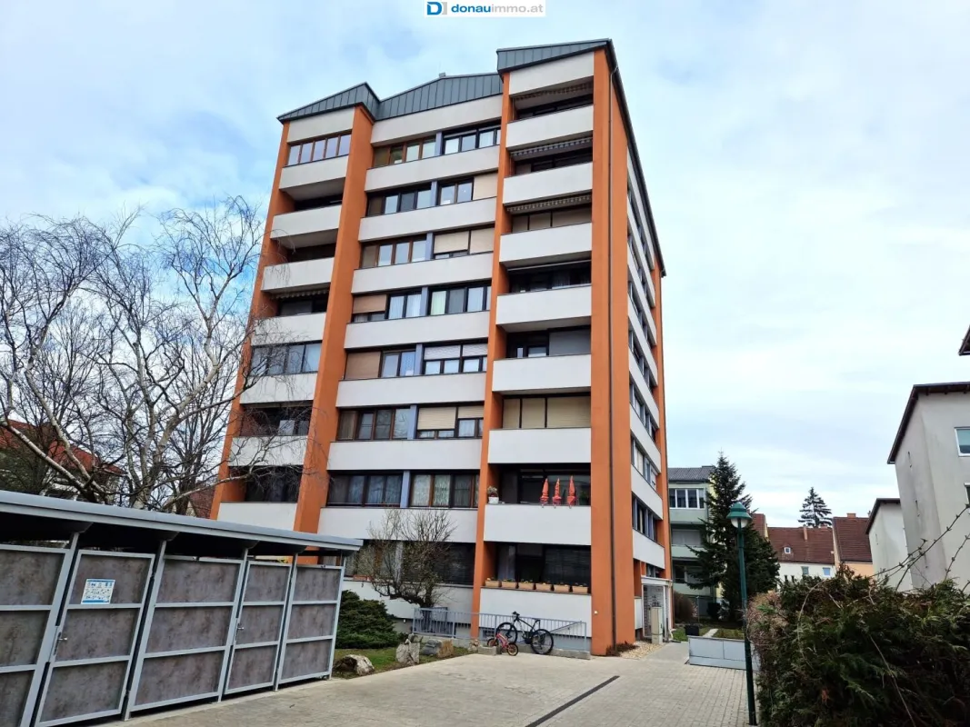 Helle Eigentumswohnung in zentraler Lage in Fischamend - Top 3 - Bild 1