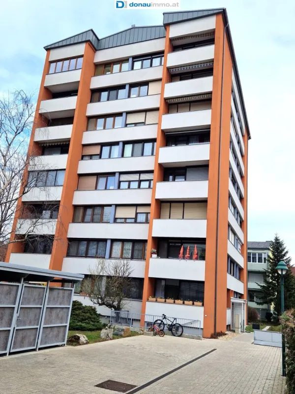 Helle Eigentumswohnung in zentraler Lage in Fischamend - Top 2 - Bild 1