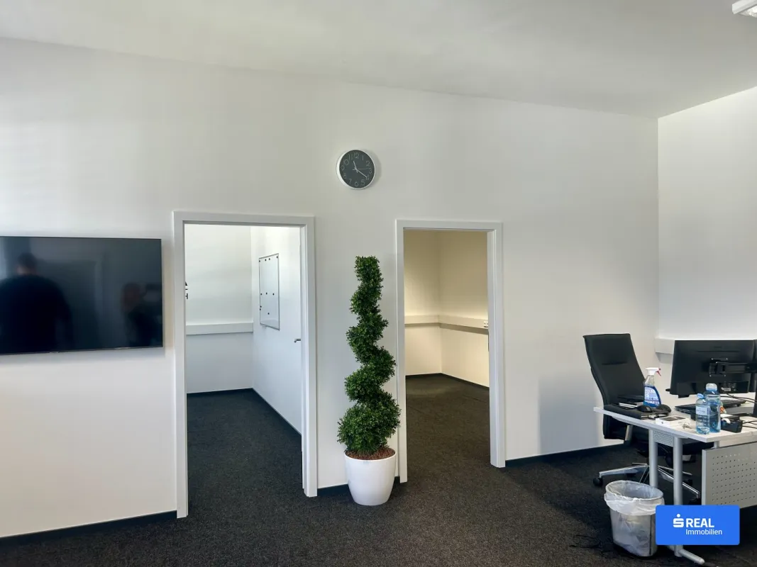 Moderne, neu sanierte Bürofläche direkt an der B70 in top Lage! - Bild 1