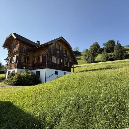 Wohnhaus mit herrlichem Grimmingblick, voll unterkellert, Garage - Bild 2