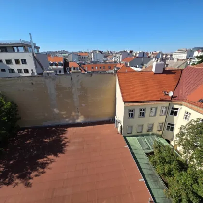 Helle Citywohnung mit Ausblick – Möbliertes 1-Zimmer-Apartment nahe Naschmarkt - Bild 3