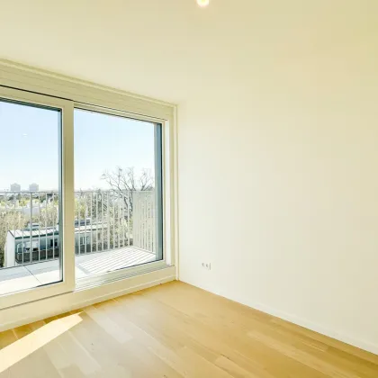 EXKLUSIVE NEUBAUWOHNUNGEN MIT AUSSENFLÄCHEN - ÖGNI-GOLD-ZERTIFIZIERUNG - MODERNES DESIGN - LICHTDURCHFLUTET - ERSTBEZUG - IM HERZEN DES 19. WIENER GEMEINDEBEZIRKS - Bild 3