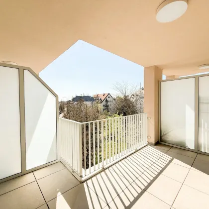 EXKLUSIVE NEUBAUWOHNUNGEN MIT AUSSENFLÄCHEN - ÖGNI-GOLD-ZERTIFIZIERUNG - MODERNES DESIGN - LICHTDURCHFLUTET - ERSTBEZUG - IM HERZEN DES 19. WIENER GEMEINDEBEZIRKS - Bild 2