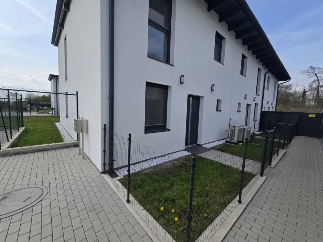 ++ Ideal für Jung und Alt + Leistbares Wohnen + 4 Zimmer + KP € 280000  + 25 Minuten von Wien entfernt ++ - Bild 1