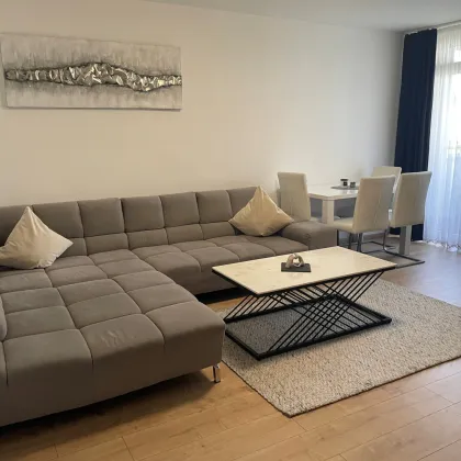 Kleine, gemütliche, möblierte Wohnung mit Balkon in zentraler Lage in Salzburg - Bild 3