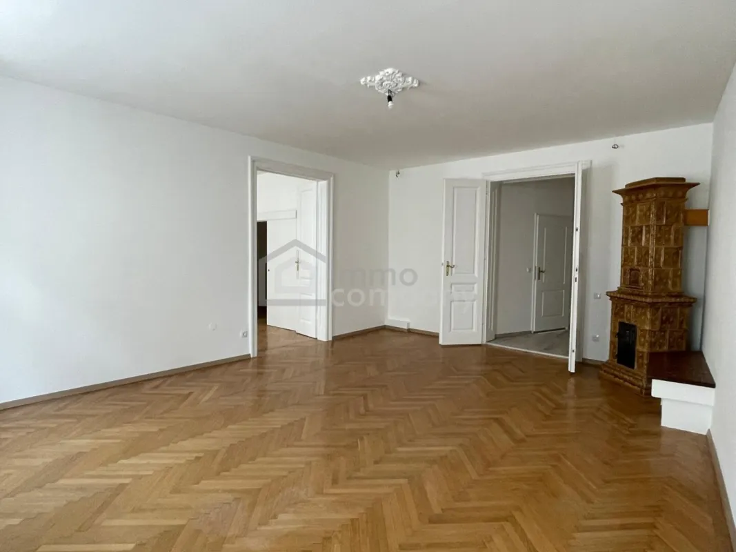Traumhafte 4-Zimmer-Wohnung im Zentrum von Wiener Neustadt! - Bild 1
