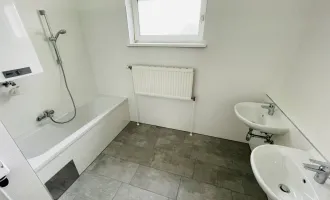 XL-Familienwohnung, Küche, 4 Zimmer im Hochparterre, Balkon und Lift