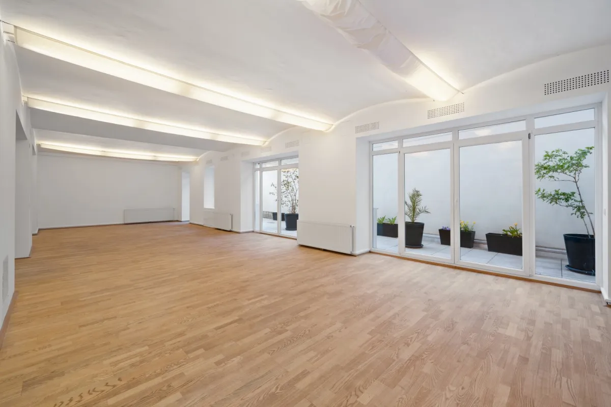 Jetzt mieten  – Stilvolle Gewerbeimmobilie mit Charme auf Zeit! - Bild 1