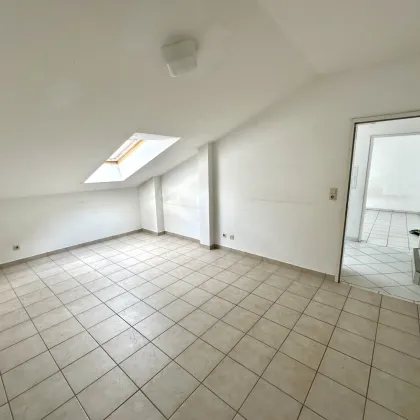 ideal Lage - Airbnb - Nutzung möglich! Schönes 2-Zimmer-Büro in absoluter bester Lage direkt bei der Karl-Franzens-Universität in der Heinrichstraße - Bild 2