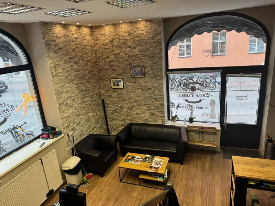 Vielseitiges Geschäftslokal in zentraler Stadtlage Salzburg derzeit Friseursalon - Bild 1