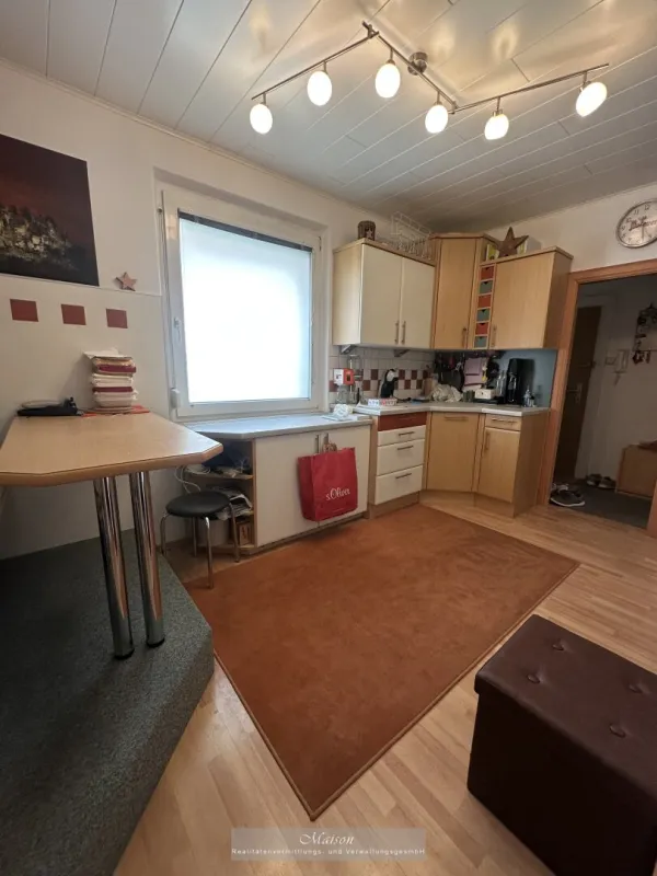 TOPLAGE MEIDLINGER FUSSGÄNGERZONE - VOLLMÖBLIERTE 2-ZIMMERWOHNUNG IN ABSOLUTER RUHELAGE - Bild 1