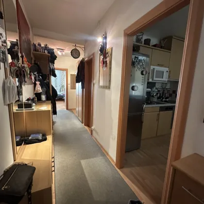 TOPLAGE MEIDLINGER FUSSGÄNGERZONE - VOLLMÖBLIERTE 2-ZIMMERWOHNUNG IN ABSOLUTER RUHELAGE - Bild 3