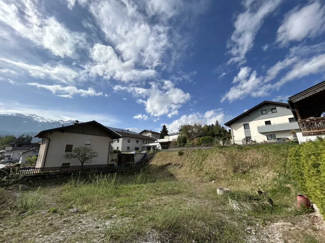 Idyllisches Baugrundstück in Terfens: Ihr Eigenheim auf 482m² - Bild 1