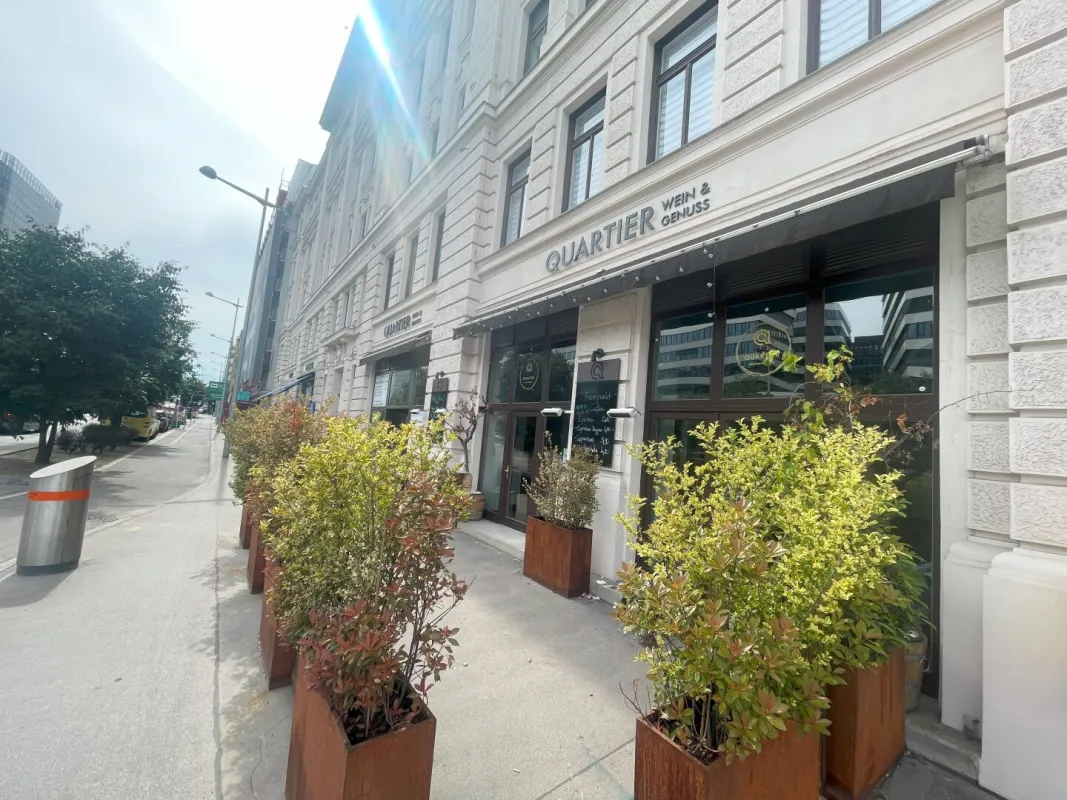 ca. 5% RENDITE! ATTRAKTIVES GESCHÄFTSLOKAL NÄHE HAUPTBAHNHOF UND BELVEDERE - Bild 1