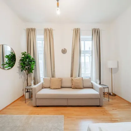 RETRO-CHIC II 2 ZIMMER ALTBAUWOHNUNG II 2. OG MIT LIFT II  ca. 63m²  EIGENGARTEN II AIRBNB oder SELBST EINZIEHEN II SOFORT NUTZBAR II NÄHE U6/AKH/VOLKSOPER/WUK - Bild 3