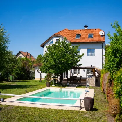 Traumhaftes Anwesen mit Gartenparadies und Pool-Oase in bester Ruhelage an der oberen Alten Donau - Bild 2