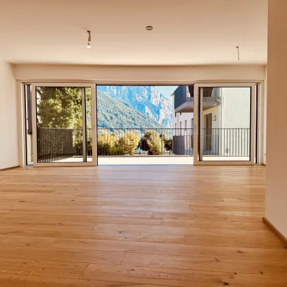 Exklusive 4-Zimmer-Architektenwohnung mit Panoramaterrasse in Gmunden - Bild 2