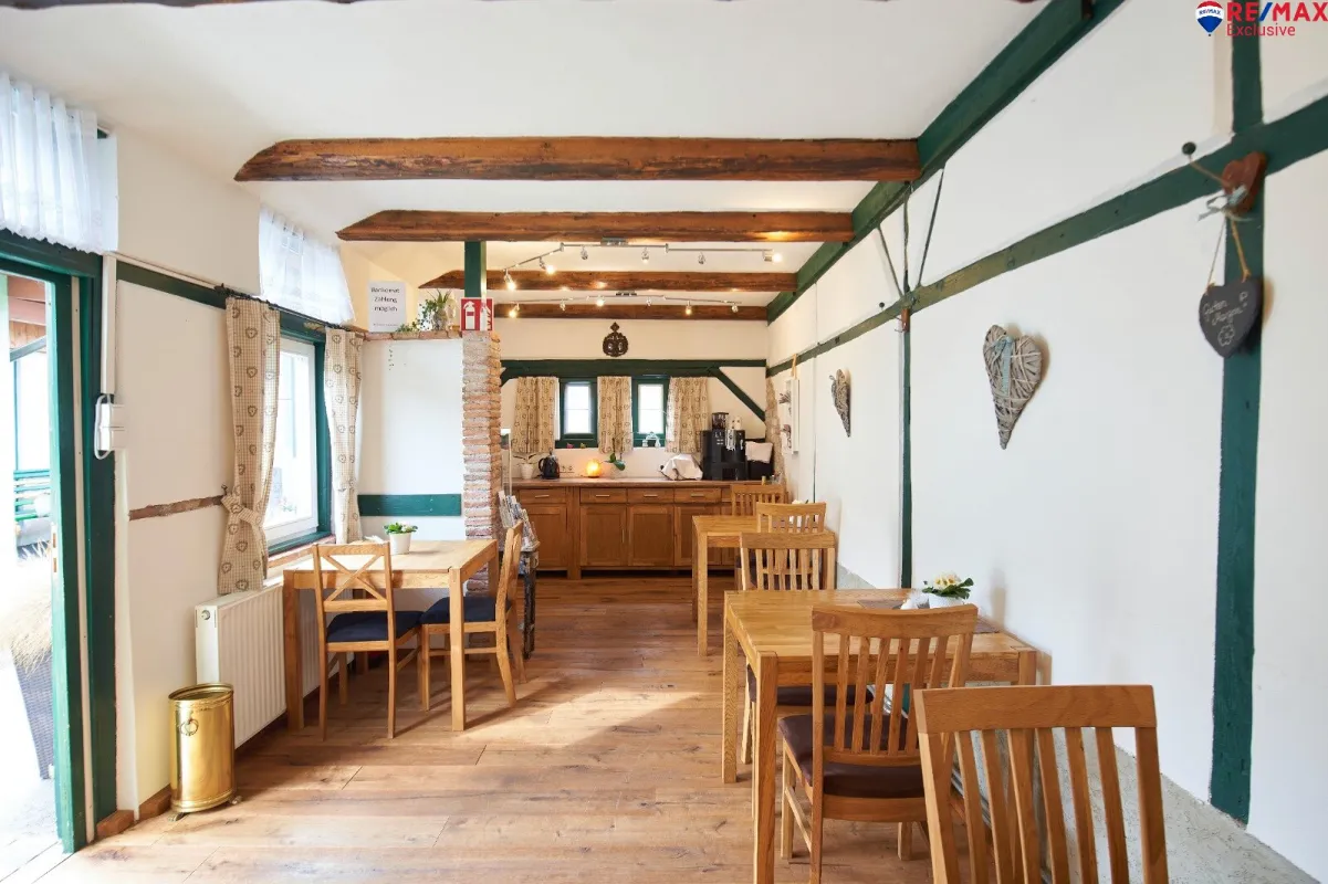 Gut eingeführtes Gästehaus in Schwarzau am Steinfeld – gepflegt, charmant und sofort verfügbar! - Bild 1