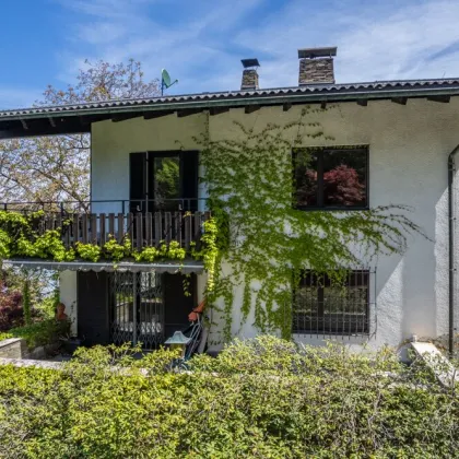 Panorama-Landhaus über der Bucht mit Badeplatz-Option & Baulandreserve - Bild 2