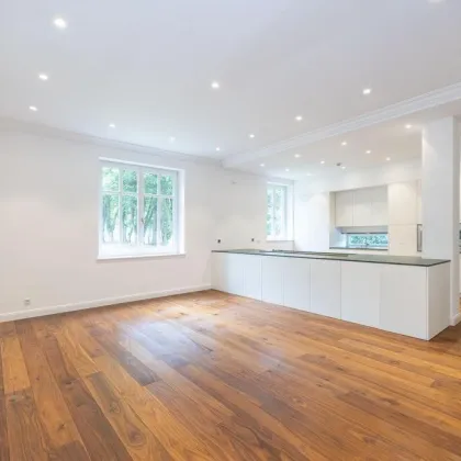 Zeitlose Eleganz trifft moderne Technik - Erstbezug Traumvilla mit Pool und Gartenidylle - Bild 3