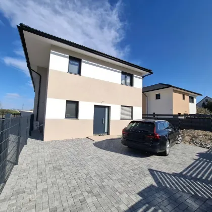 ERSTBEZUG---EINFAMILIENHAUS-- Nähe Wr.Neustadt - Bild 3