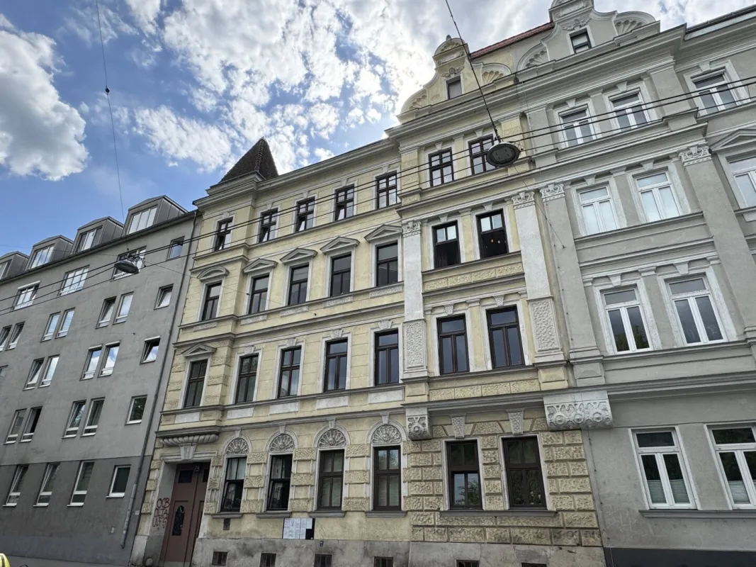3-Zimmer-Wohnung in Toplage des 12. Bezirks – Altbau mit tollem Renovierungspotential! Jetzt Anfragen! Leerstehend oder Vermietet zu haben! - Bild 1