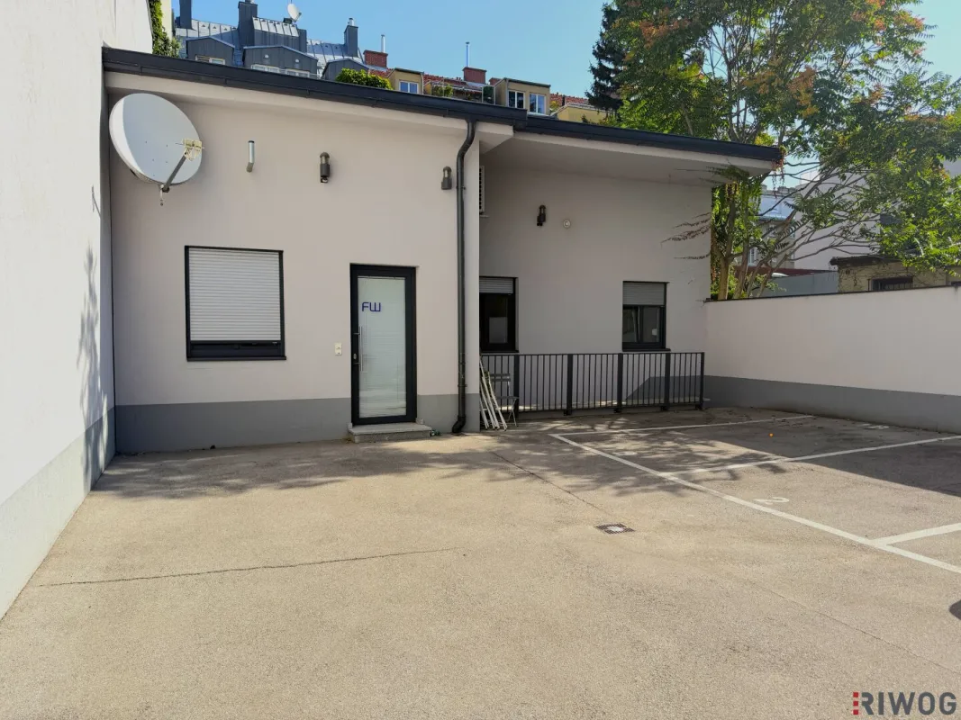 Helles Atelier in einem modernen Hofgebäude mit Parkplatz ink. Heizung und Warmwasser + Klimaanlage | Nähe Hoßplatz | U6 Floridsdorf - Bild 1