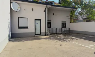 Helles Atelier in einem modernen Hofgebäude mit Parkplatz ink. Heizung und Warmwasser + Klimaanlage | Nähe Hoßplatz | U6 Floridsdorf