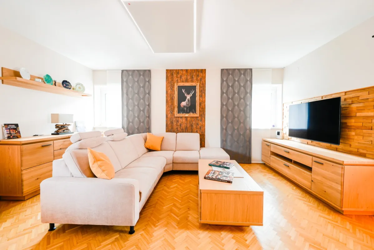 Neuwertig: Moderne Eleganz - 4-Zimmer Eigentumswohnung in Söll - Bild 1