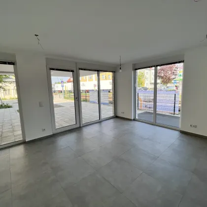 Attraktive Büro-/Geschäftsfläche mit bester Sichtbarkeit und Anbindung nahe der SCS und der Südautobahn A2! - Bild 2